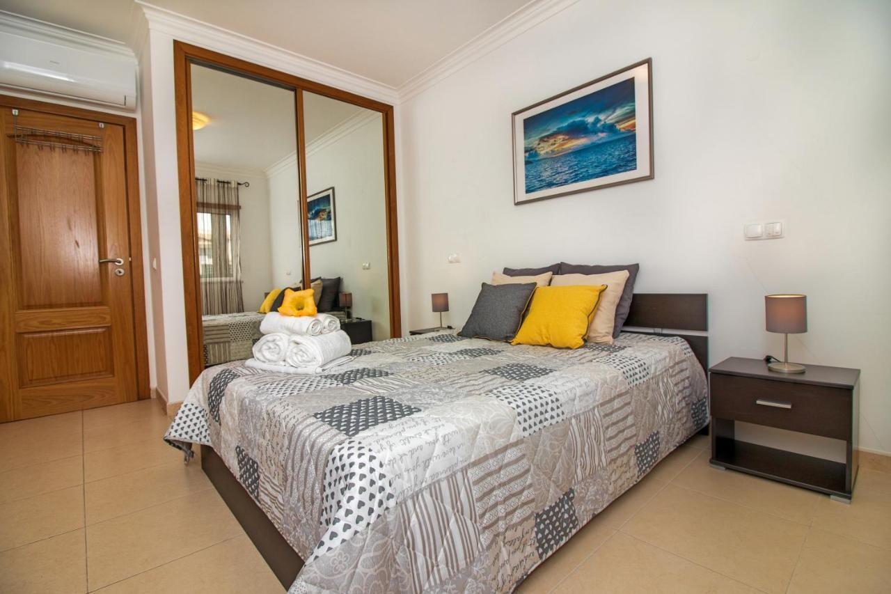 With Balcony Near And Center Appartement